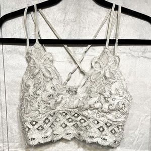 Anemone bralette size L - off-white